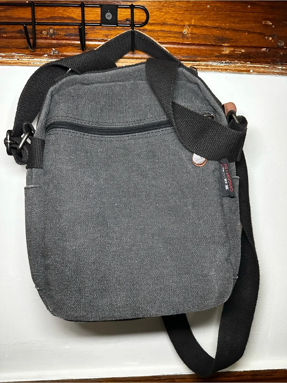 Men's Small Crossbody Shoulder Bag - Gray with Brown Accents